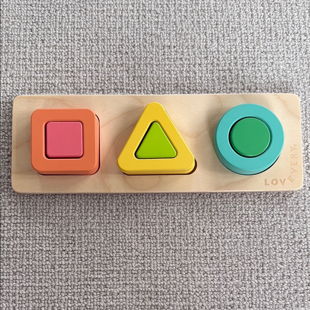 Lovevery Geo Shapes Puzzle